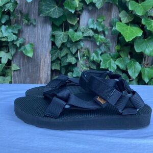 Teva Kids Boys Girls Unisex Original Universal Sandal Black 1116656C multiple